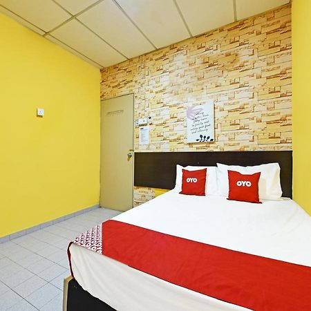 Oyo 90363 Nyamanya Inn Kuantan Zewnętrze zdjęcie