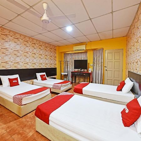Oyo 90363 Nyamanya Inn Kuantan Zewnętrze zdjęcie