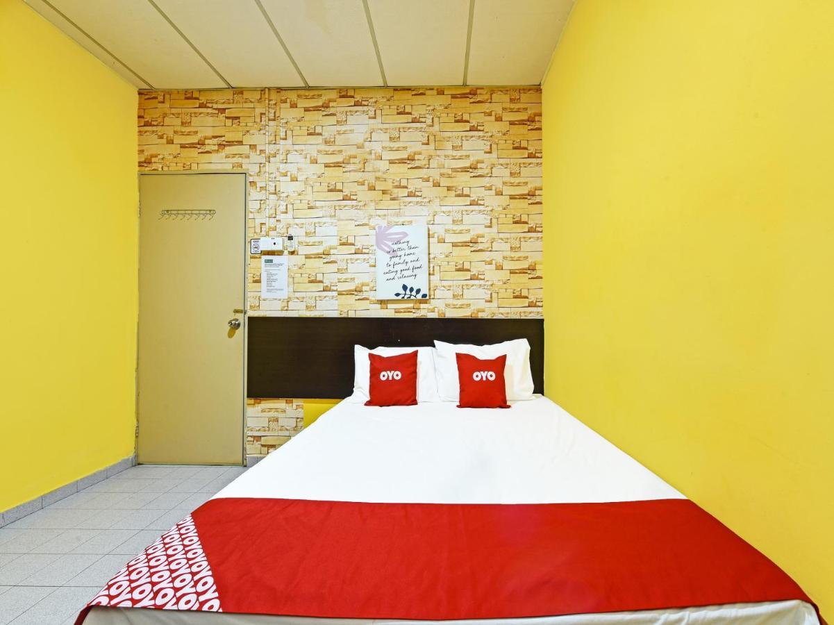 Oyo 90363 Nyamanya Inn Kuantan Zewnętrze zdjęcie