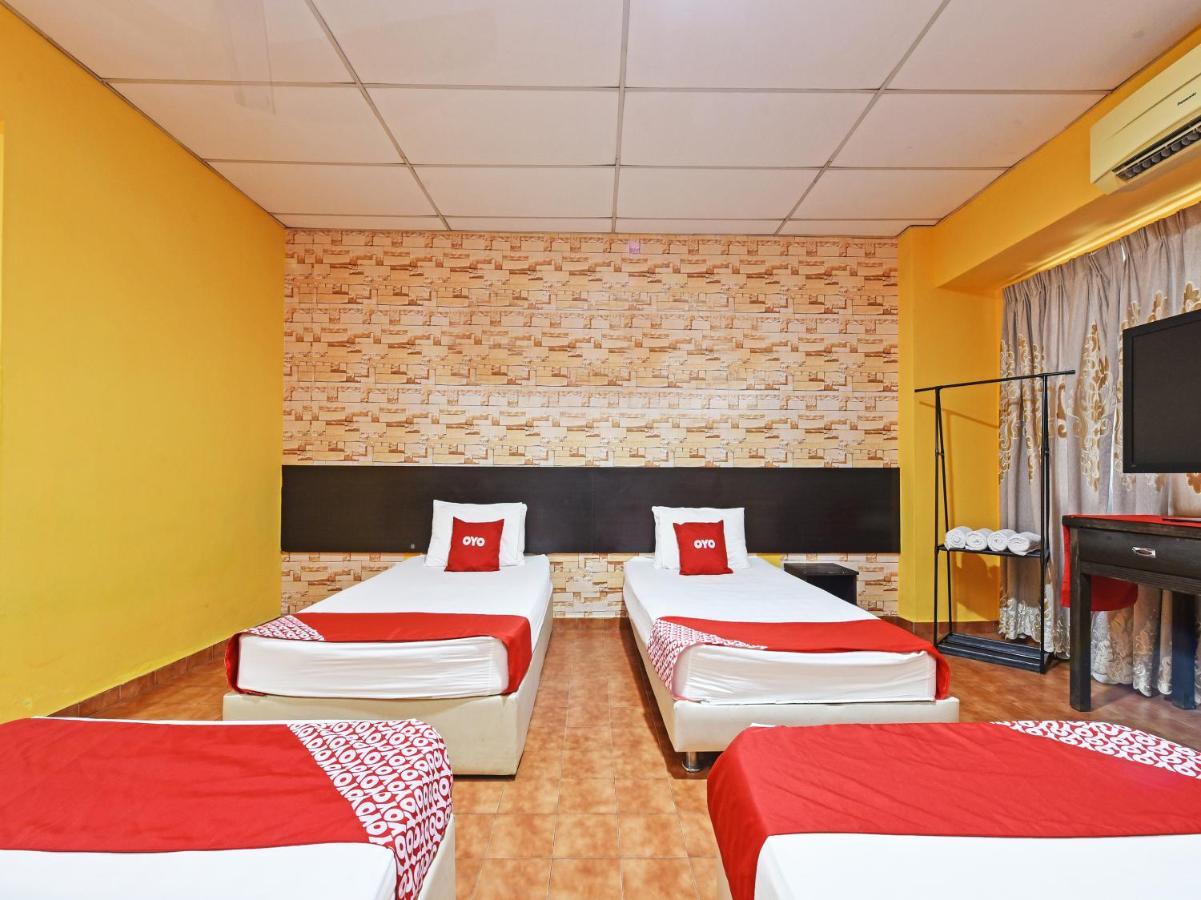 Oyo 90363 Nyamanya Inn Kuantan Zewnętrze zdjęcie
