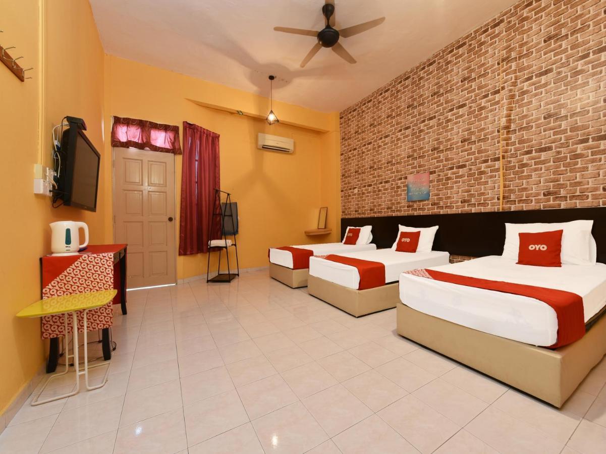Oyo 90363 Nyamanya Inn Kuantan Zewnętrze zdjęcie