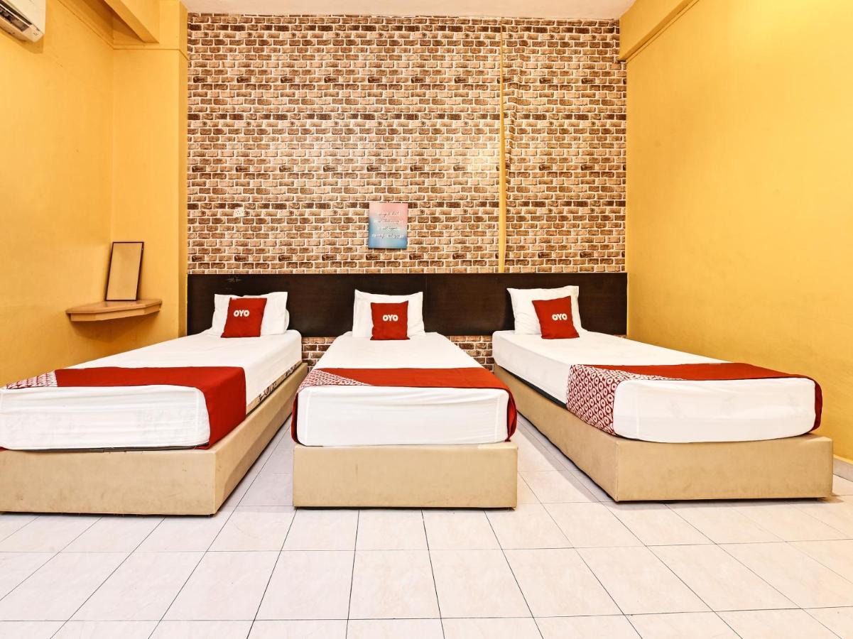 Oyo 90363 Nyamanya Inn Kuantan Zewnętrze zdjęcie